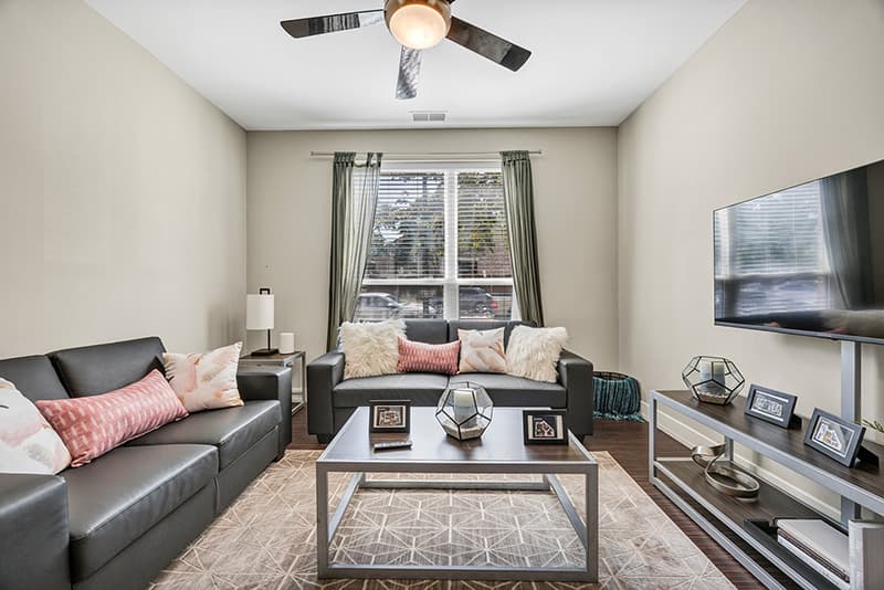 Park-Place-Waco-Model-Bathroom-05