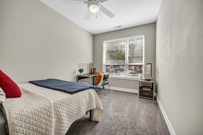 Park-Place-Waco-Model-Bedroom