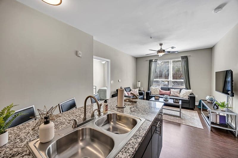 Park-Place-Waco-Model-Kitchen-01